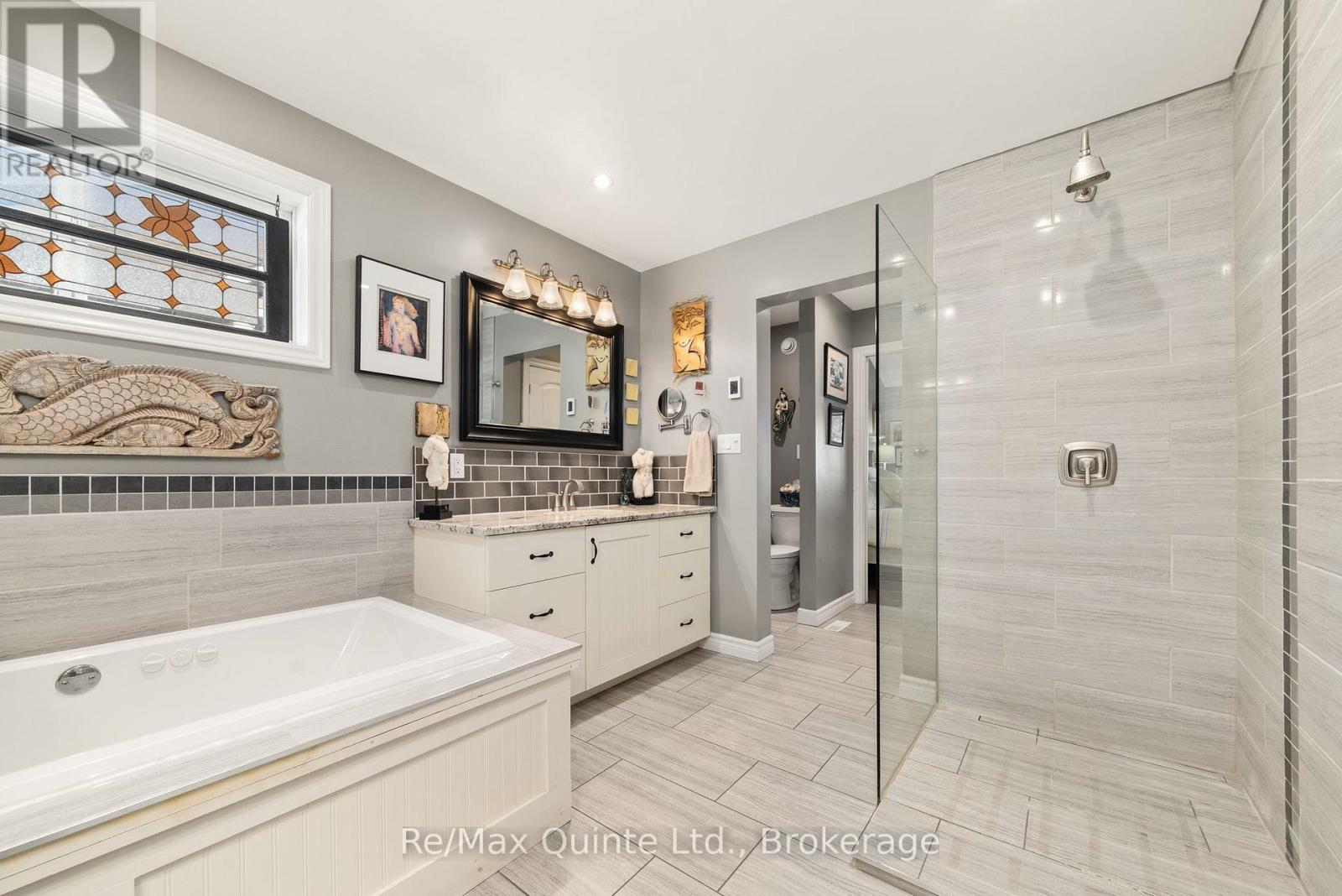 524 Island Road, Prince Edward County, Ontario  K0K 2T0 - Photo 18 - X13475500