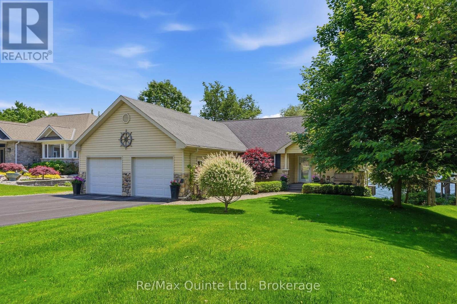 524 Island Road, Prince Edward County, Ontario  K0K 2T0 - Photo 2 - X13475500