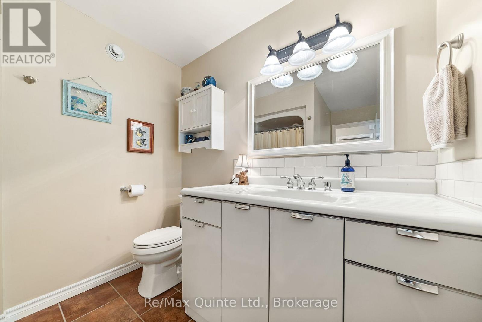 524 Island Road, Prince Edward County, Ontario  K0K 2T0 - Photo 21 - X13475500
