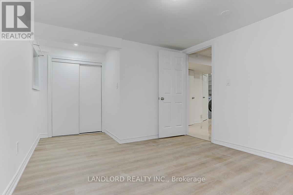 Lower - 3271 Chokecherry Crescent, Mississauga, Ontario  L5L 1B1 - Photo 16 - W13490910