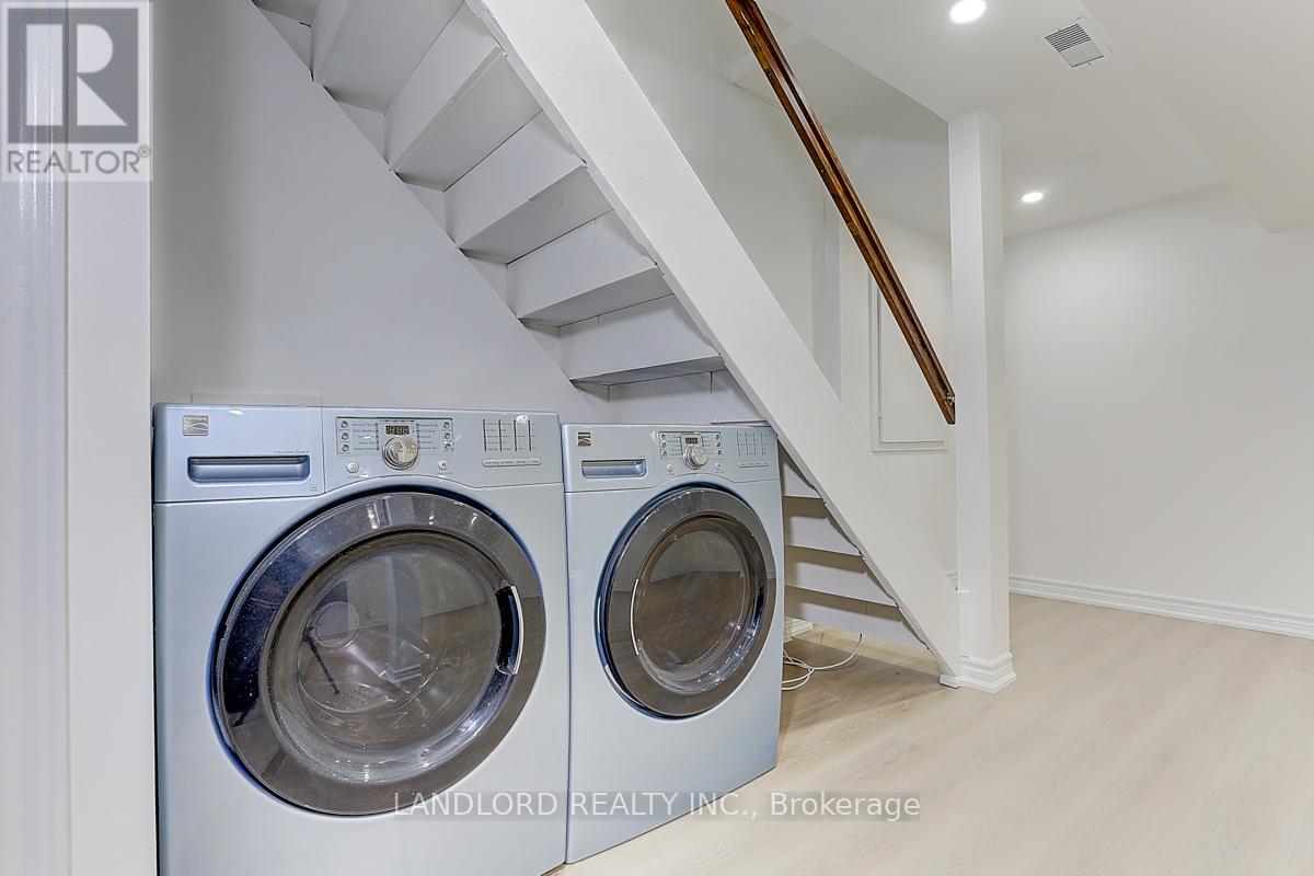 Lower - 3271 Chokecherry Crescent, Mississauga, Ontario  L5L 1B1 - Photo 18 - W13490910