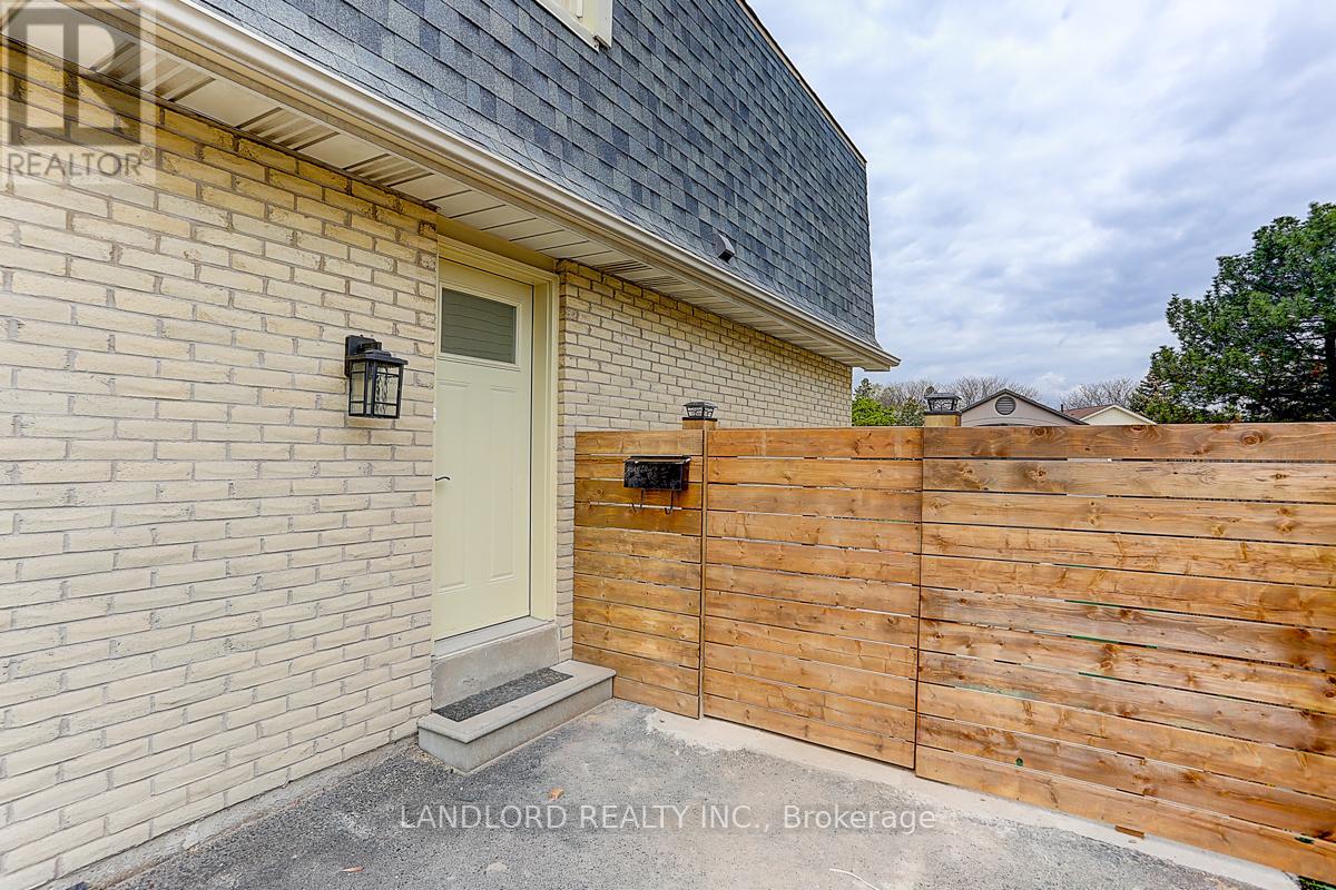 Lower - 3271 Chokecherry Crescent, Mississauga, Ontario  L5L 1B1 - Photo 20 - W13490910