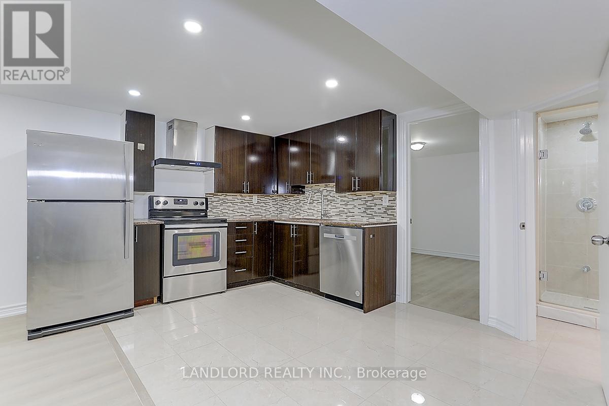 Lower - 3271 Chokecherry Crescent, Mississauga, Ontario  L5L 1B1 - Photo 8 - W13490910