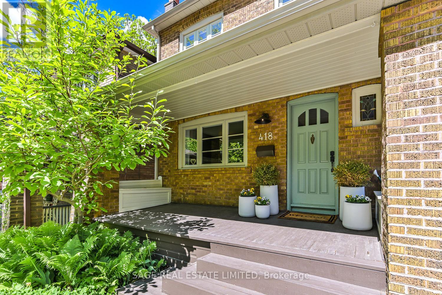 418 Glenlake Avenue, Toronto, Ontario  M6P 1G7 - Photo 2 - W13490920
