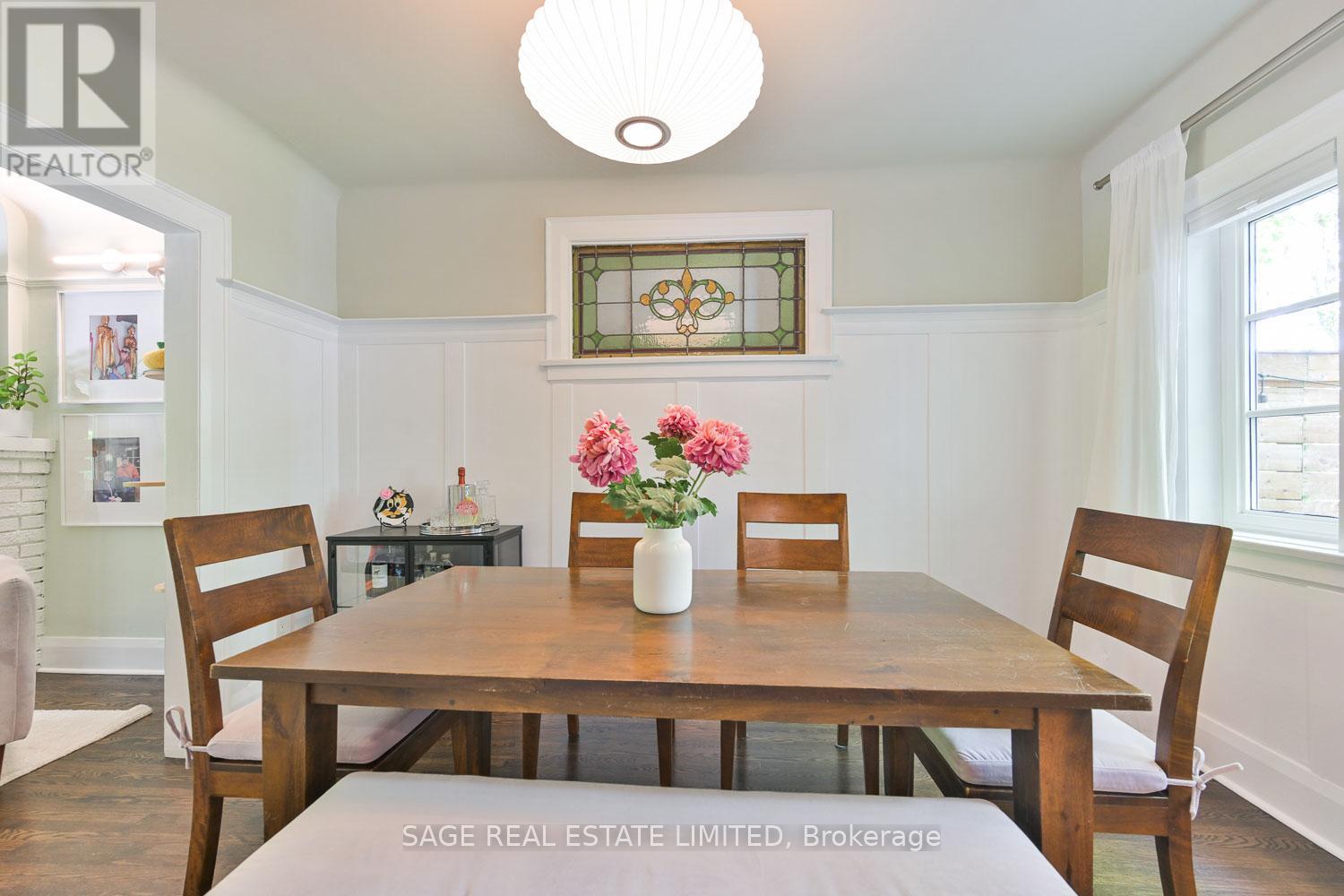 418 Glenlake Avenue, Toronto, Ontario  M6P 1G7 - Photo 7 - W13490920