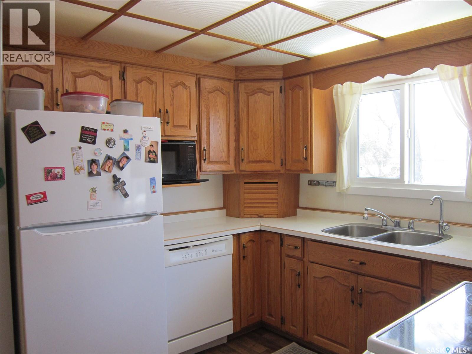 103 1st Street E, Arborfield, Saskatchewan  S0E 0A0 - Photo 6 - SK040667