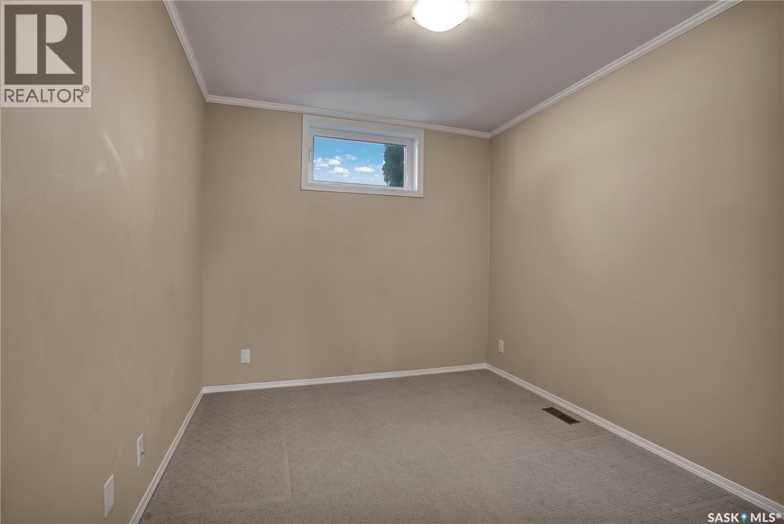 307 1022 Hampton Circle, Saskatoon, Saskatchewan  S7R 0K4 - Photo 12 - SK040641