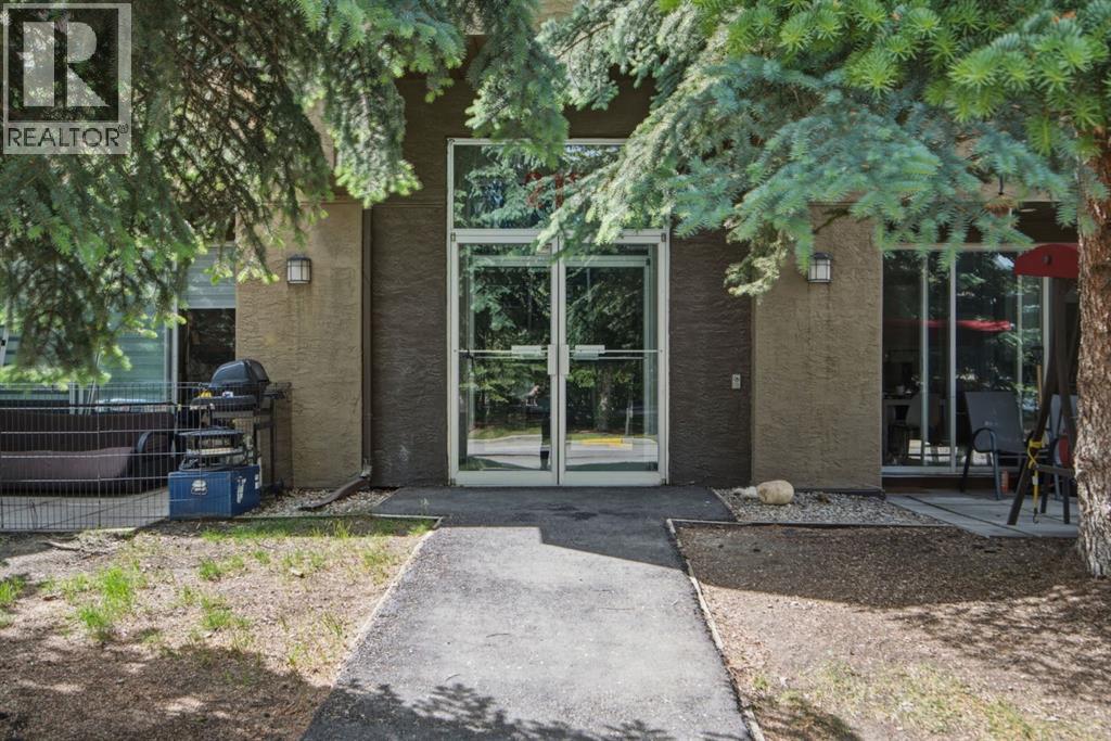 10, 215 Village Terrace Sw, Calgary, Alberta  T3H 2L4 - Photo 2 - A2323744