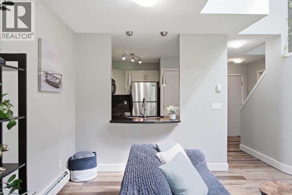 10, 215 Village Terrace Sw, Calgary, Alberta  T3H 2L4 - Photo 21 - A2323744