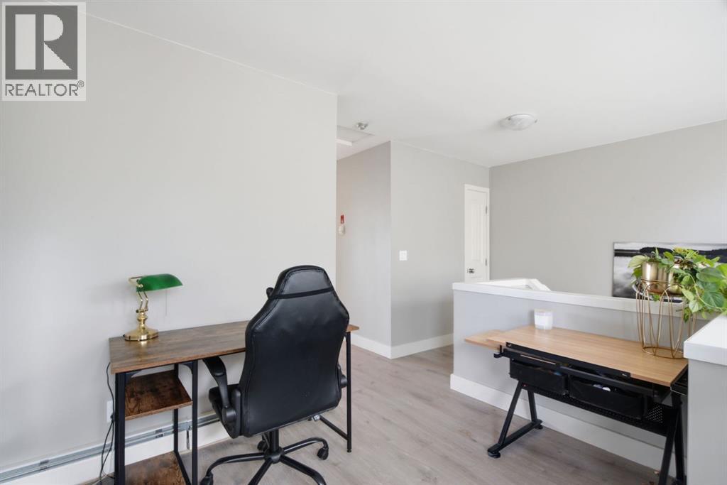 10, 215 Village Terrace Sw, Calgary, Alberta  T3H 2L4 - Photo 33 - A2323744
