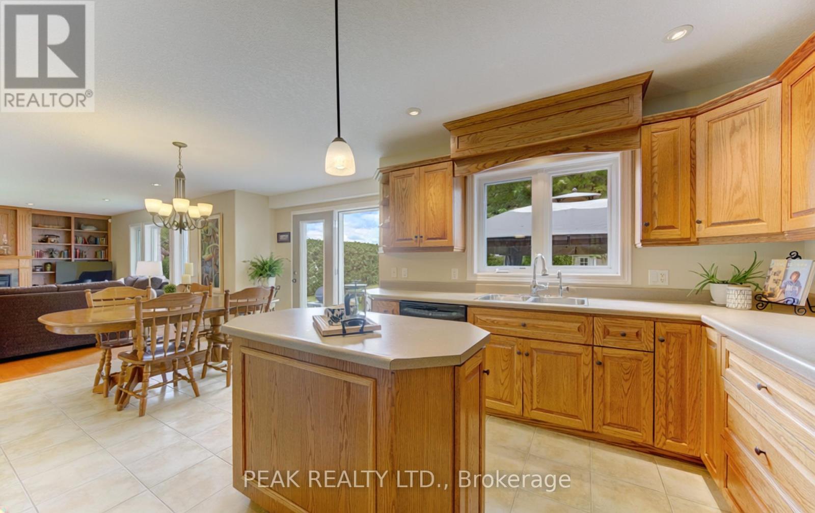 258 Laschinger Boulevard, Wilmot, Ontario  N3A 2G8 - Photo 13 - X13490962