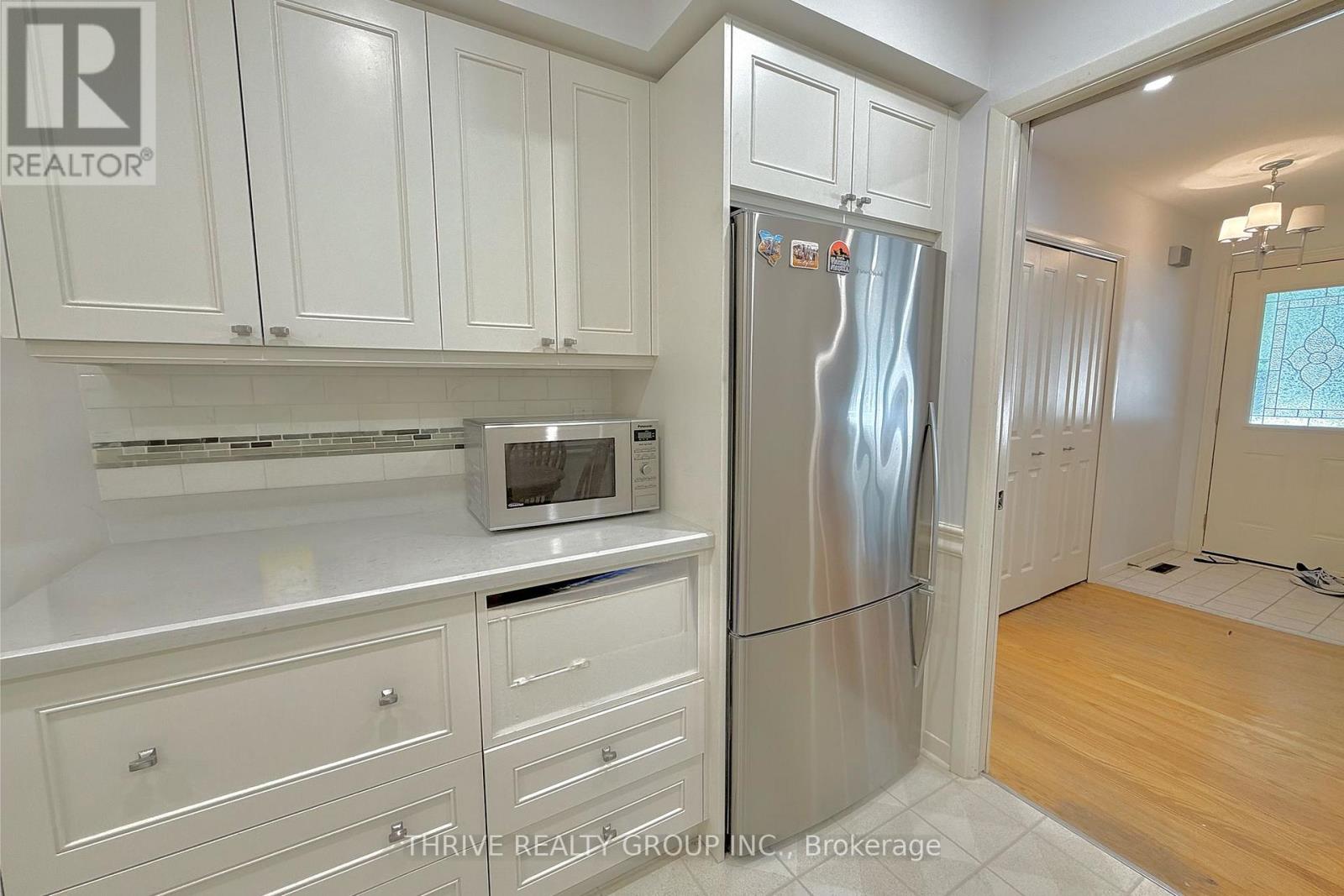 Upper - 1449 Glenora Drive, London North, Ontario  N5X 1V3 - Photo 11 - X13491108