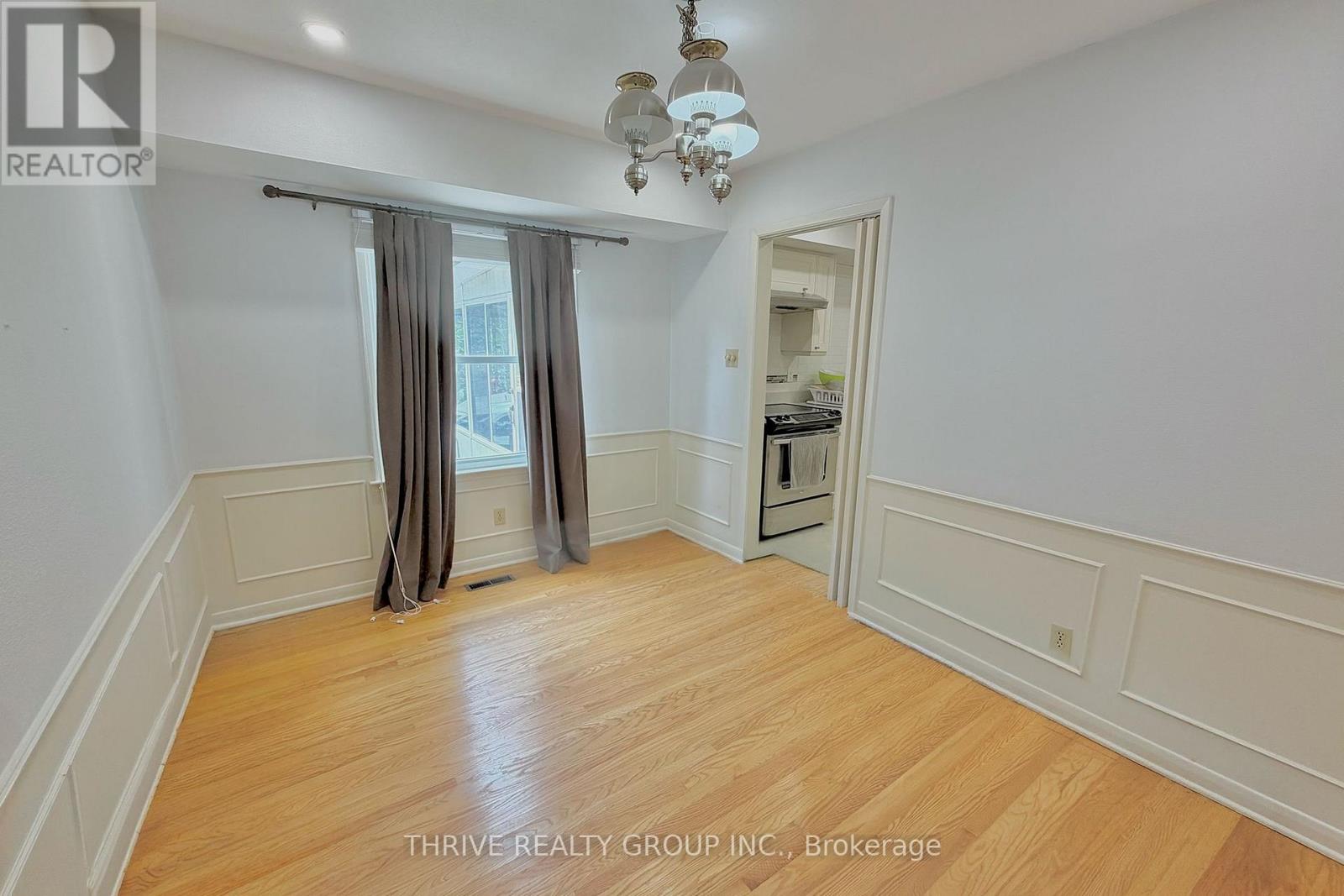 Upper - 1449 Glenora Drive, London North, Ontario  N5X 1V3 - Photo 8 - X13491108