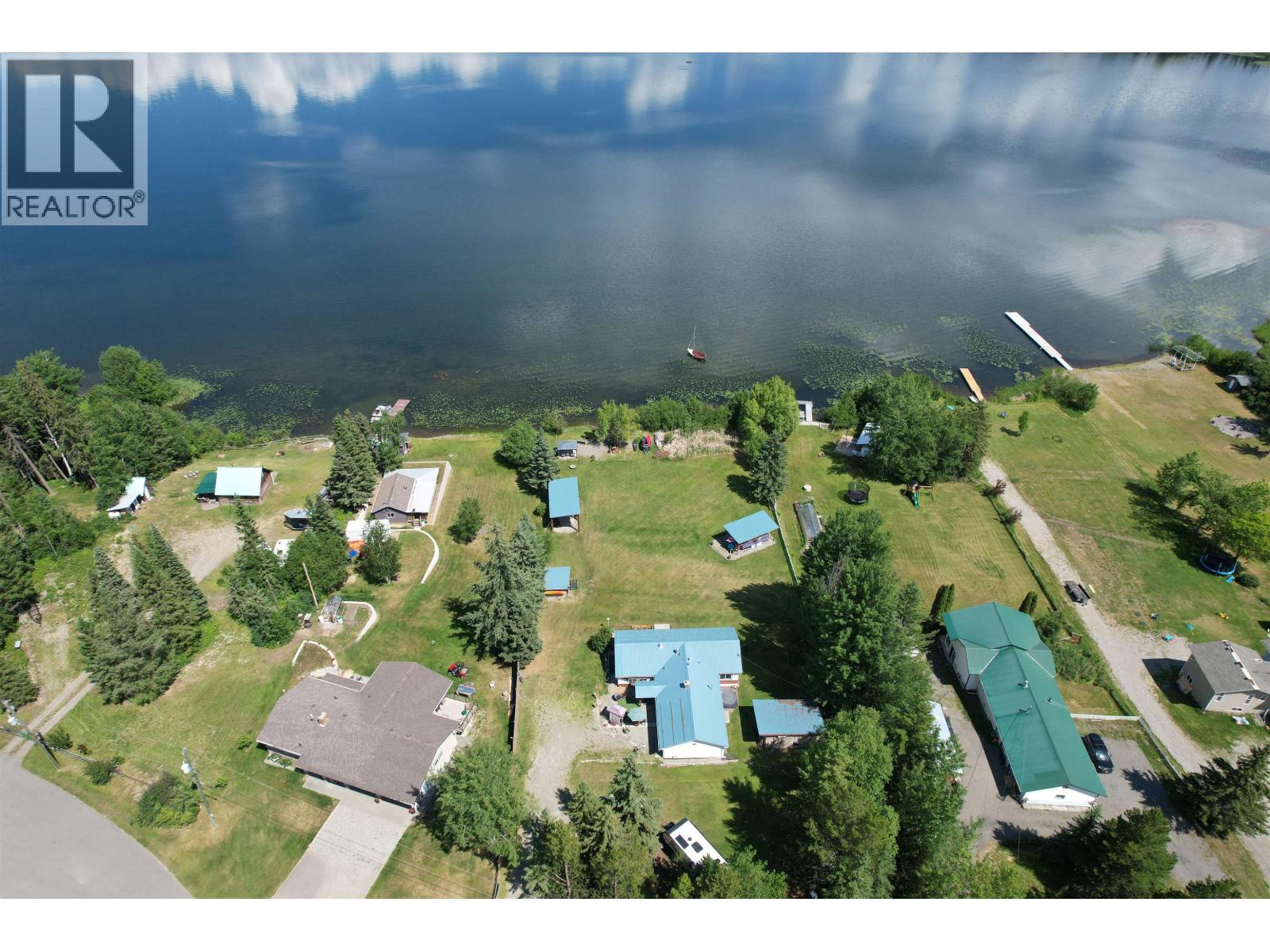 4856 Ten Mile Lake Road, Quesnel, British Columbia  V2J 6X1 - Photo 2 - R3140101