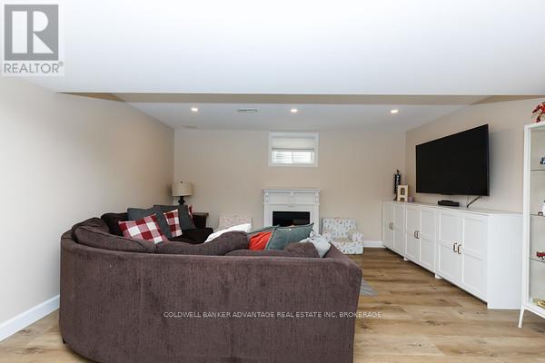 166 Wallace Avenue S, Welland, Ontario  L3B 1R5 - Photo 33 - X13491166