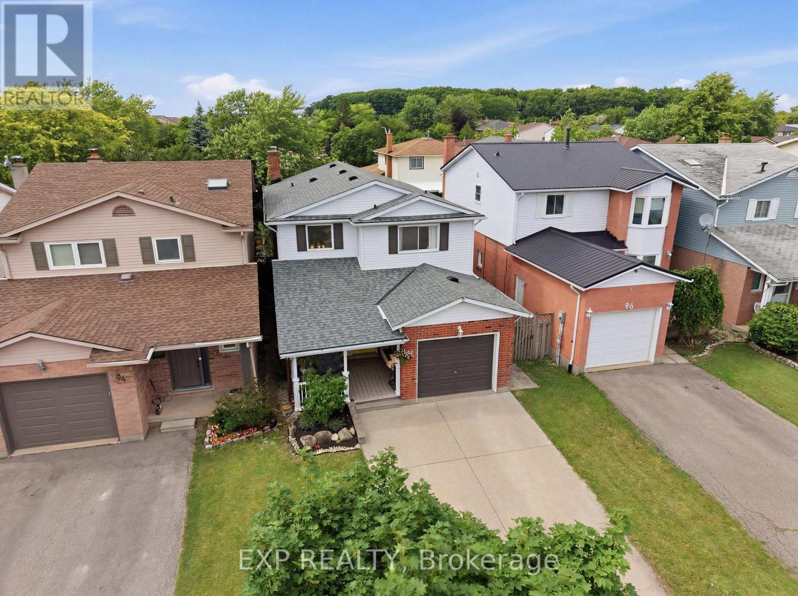 86 Baxter Crescent, Thorold, Ontario  L2V 4R6 - Photo 3 - X13491208