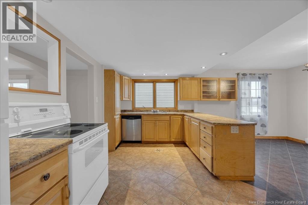 152-154 Mecklenburg Street, Saint John, New Brunswick E2L 1R5 - Photo 11 - NB142697