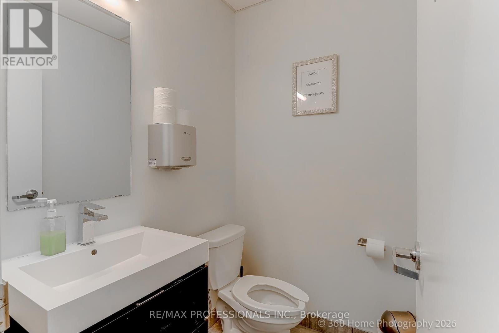 8/9 - 125 Hawkview Boulevard, Vaughan, Ontario  L4H 3T7 - Photo 11 - N13491040