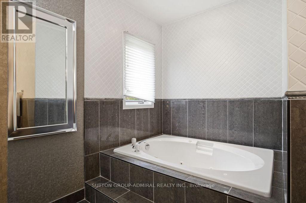 47 Brownstone Circle, Vaughan, Ontario  L4J 7P5 - Photo 23 - N13491216