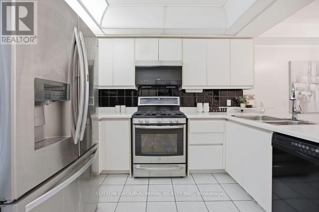 47 Brownstone Circle, Vaughan, Ontario  L4J 7P5 - Photo 7 - N13491216