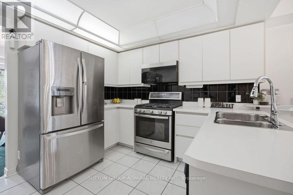 47 Brownstone Circle, Vaughan, Ontario  L4J 7P5 - Photo 8 - N13491216