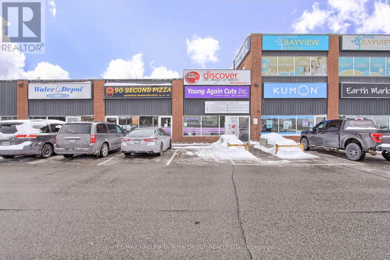 6 - 16700 BAYVIEW AVENUE, Newmarket, Ontario