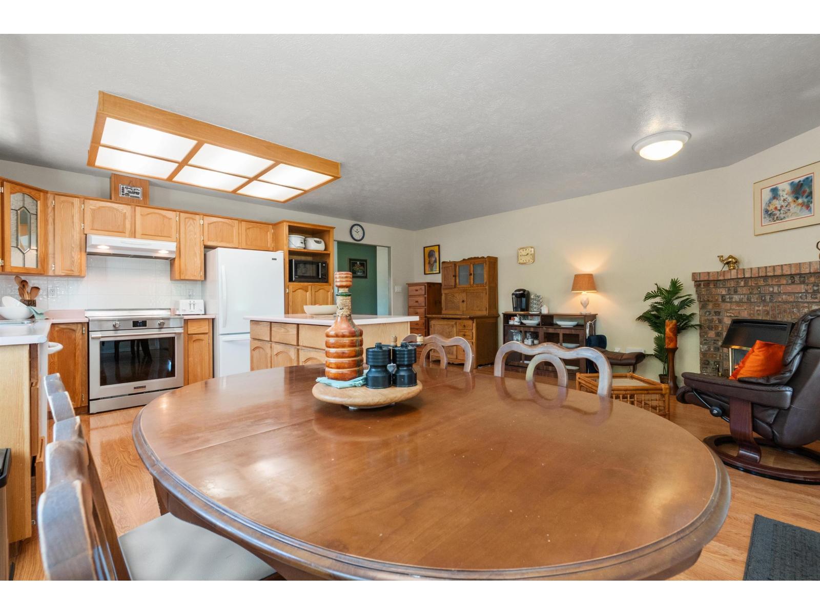 45017 Stratford Place, Sardis South, Chilliwack, British Columbia  V2R 2Z2 - Photo 18 - R3139484