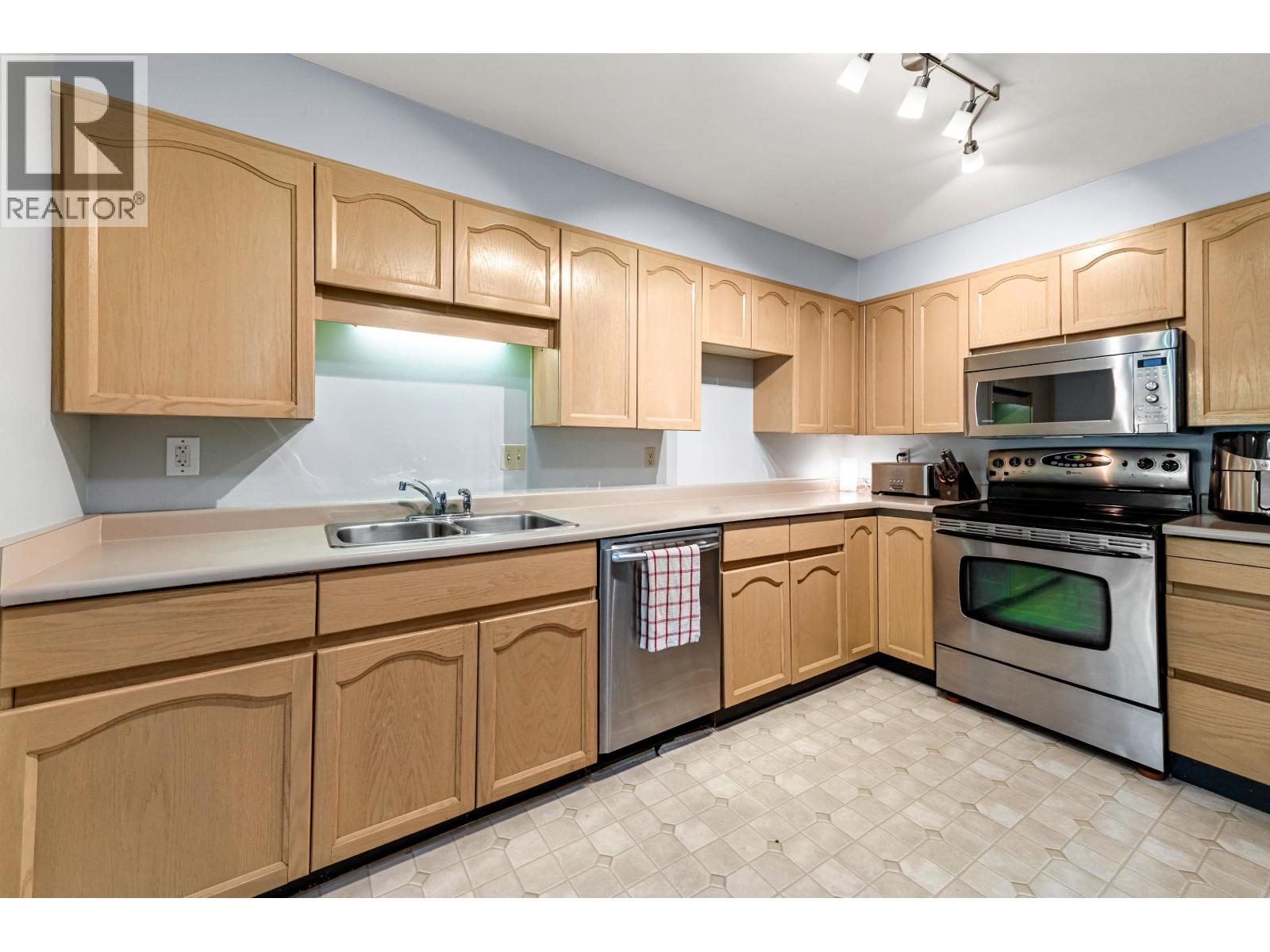 201a 1220 Quayside Drive, New Westminster, British Columbia  V3M 6H1 - Photo 16 - R3139690