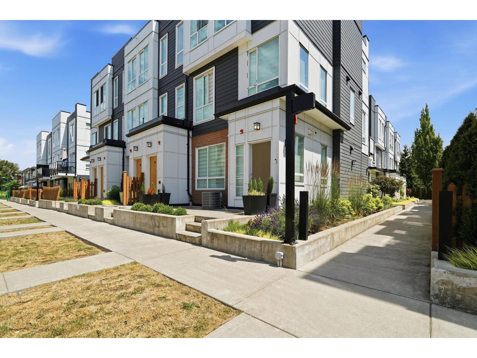 20 18855 72 Avenue, Surrey, British Columbia  V4N 6X2 - Photo 2 - R3139661