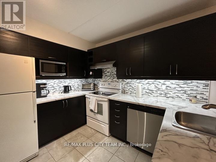 220 - 2030 Cleaver Avenue, Burlington, Ontario  L7M 4C3 - Photo 8 - W13491088