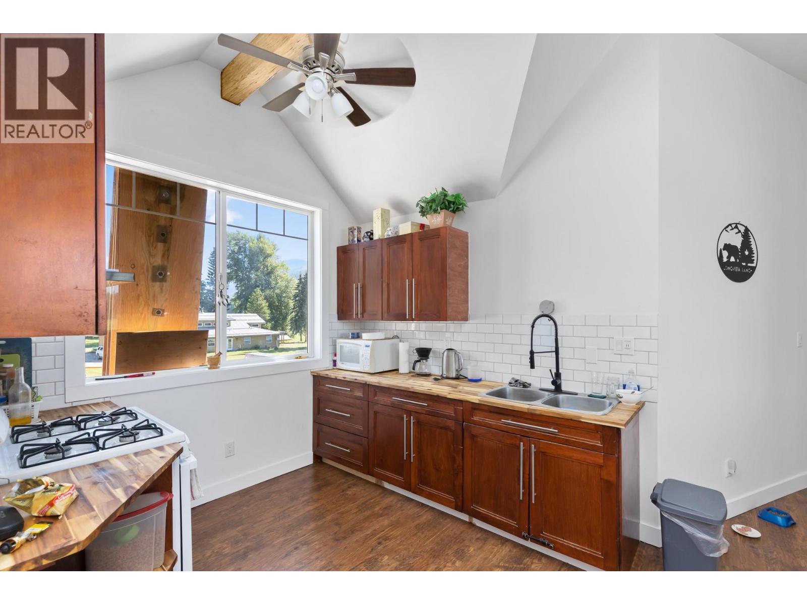 9200 Rendell Creek Road, Westbridge, British Columbia  V0H 2B0 - Photo 45 - 10392620