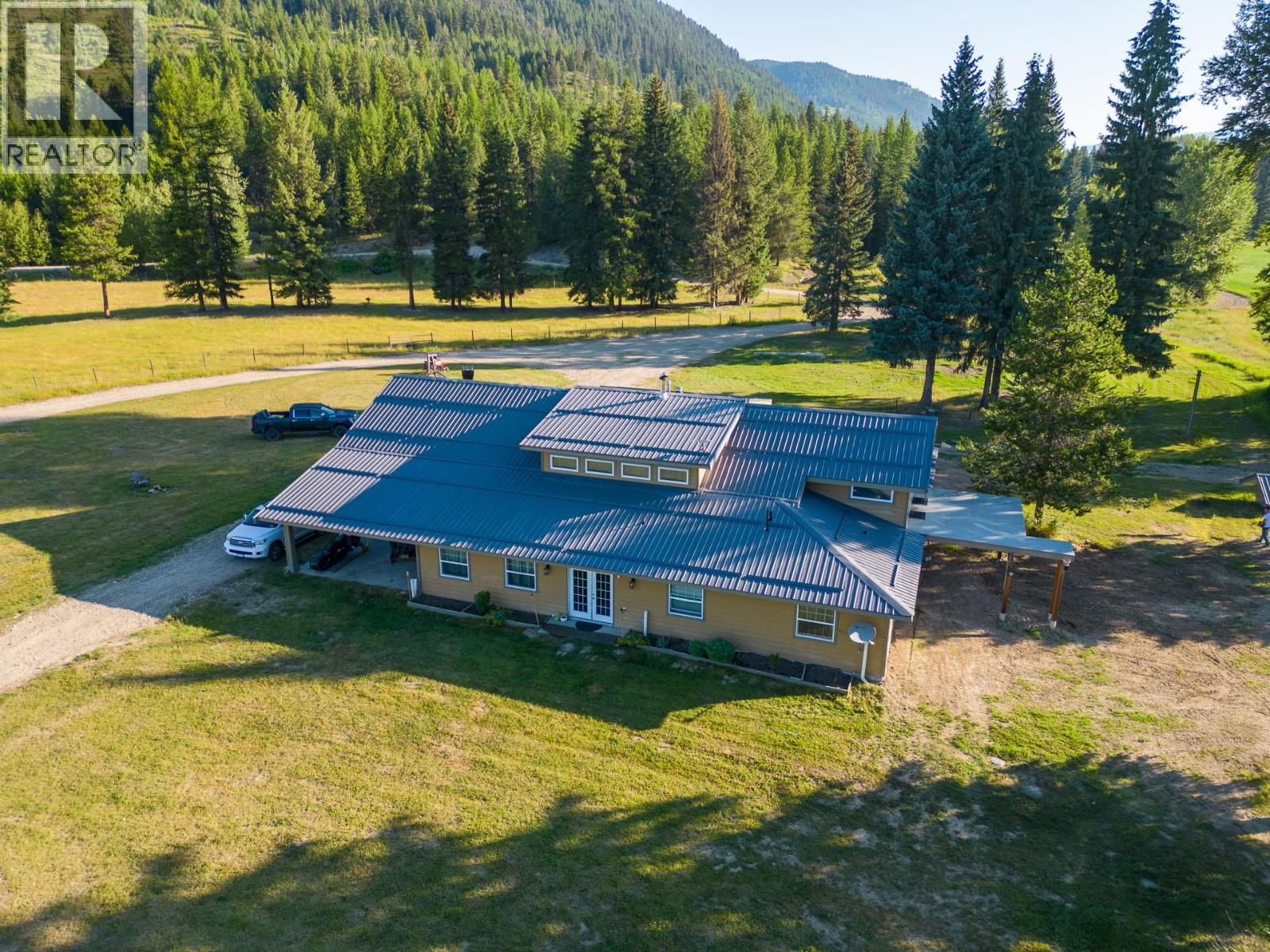 9200 Rendell Creek Road, Westbridge, British Columbia  V0H 2B0 - Photo 4 - 10392620
