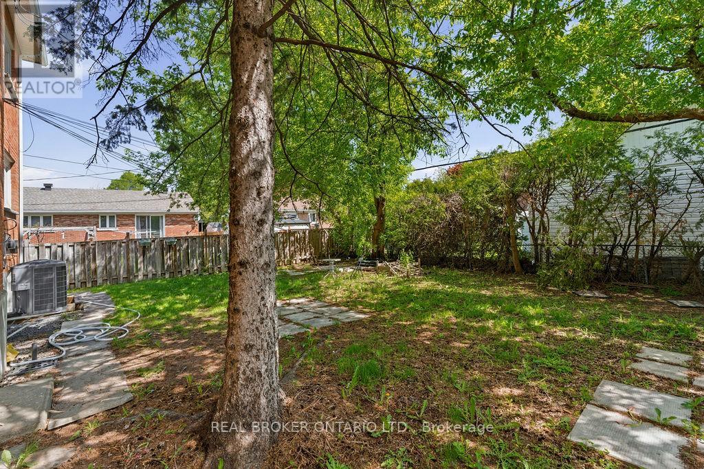 #1 - 2187 Plesser Street, Ottawa, Ontario  K1G 2X2 - Photo 24 - X13491236