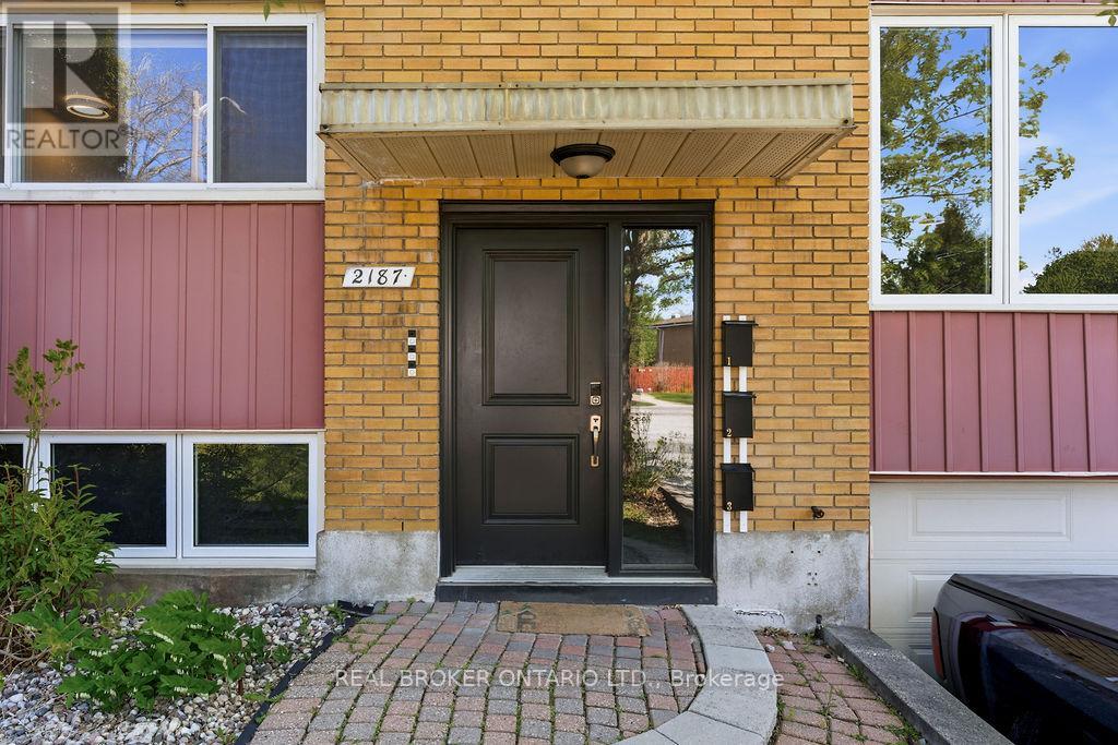 #1 - 2187 Plesser Street, Ottawa, Ontario  K1G 2X2 - Photo 4 - X13491236