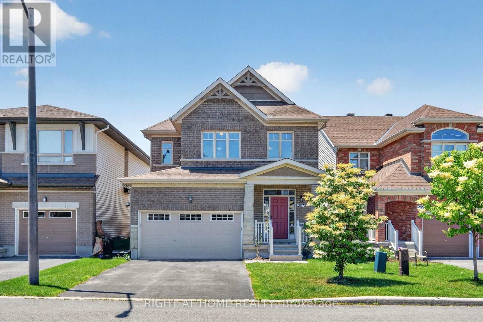 207 MARETH WAY, Ottawa, Ontario