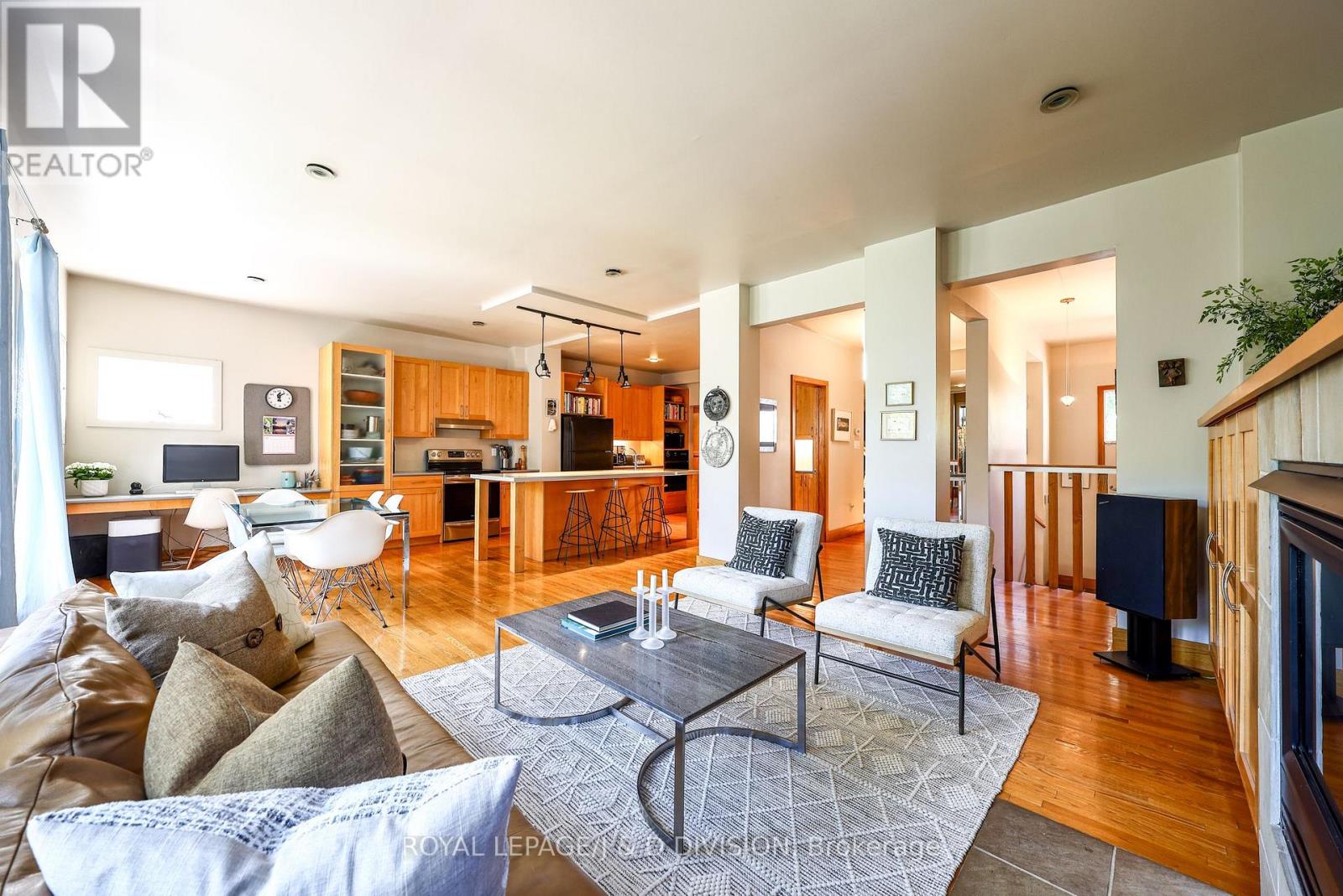 181 Rumsey Road, Toronto, Ontario  M4G 1P4 - Photo 39 - C13491198