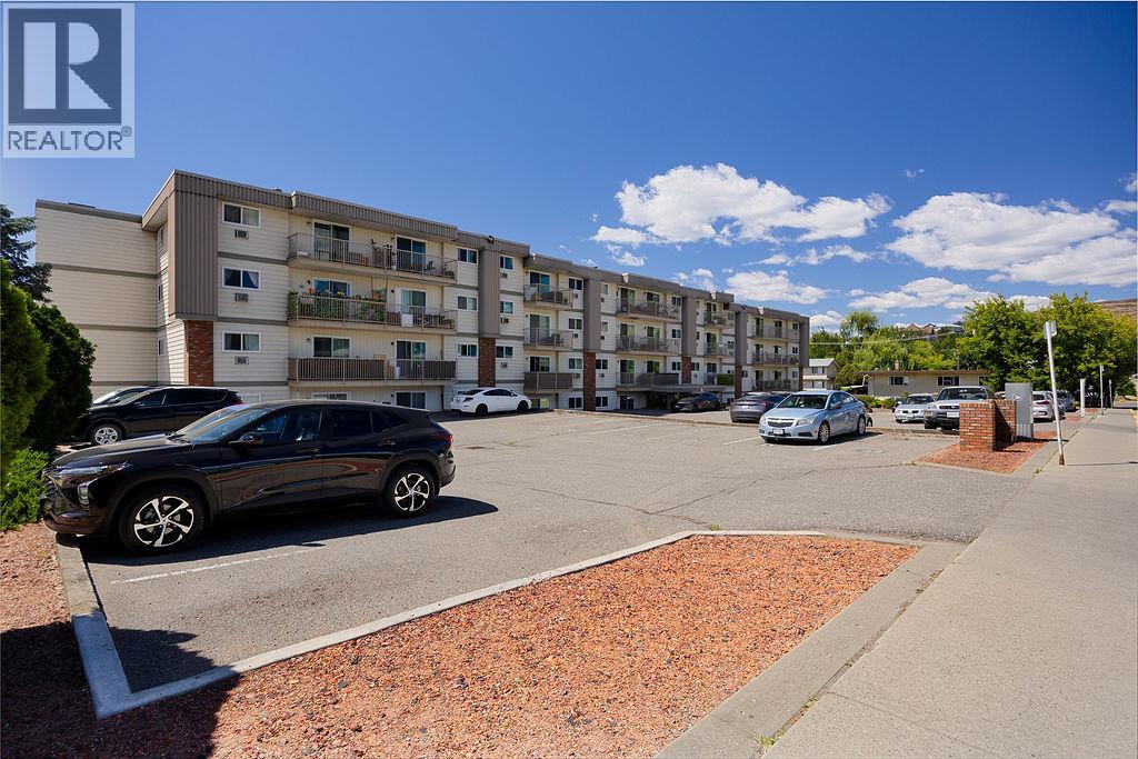 3304 35th Avenue Unit# 305