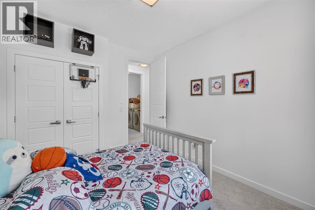 60 Tremblant Terrace Sw, Calgary, Alberta  T3H 0B9 - Photo 30 - A2324421