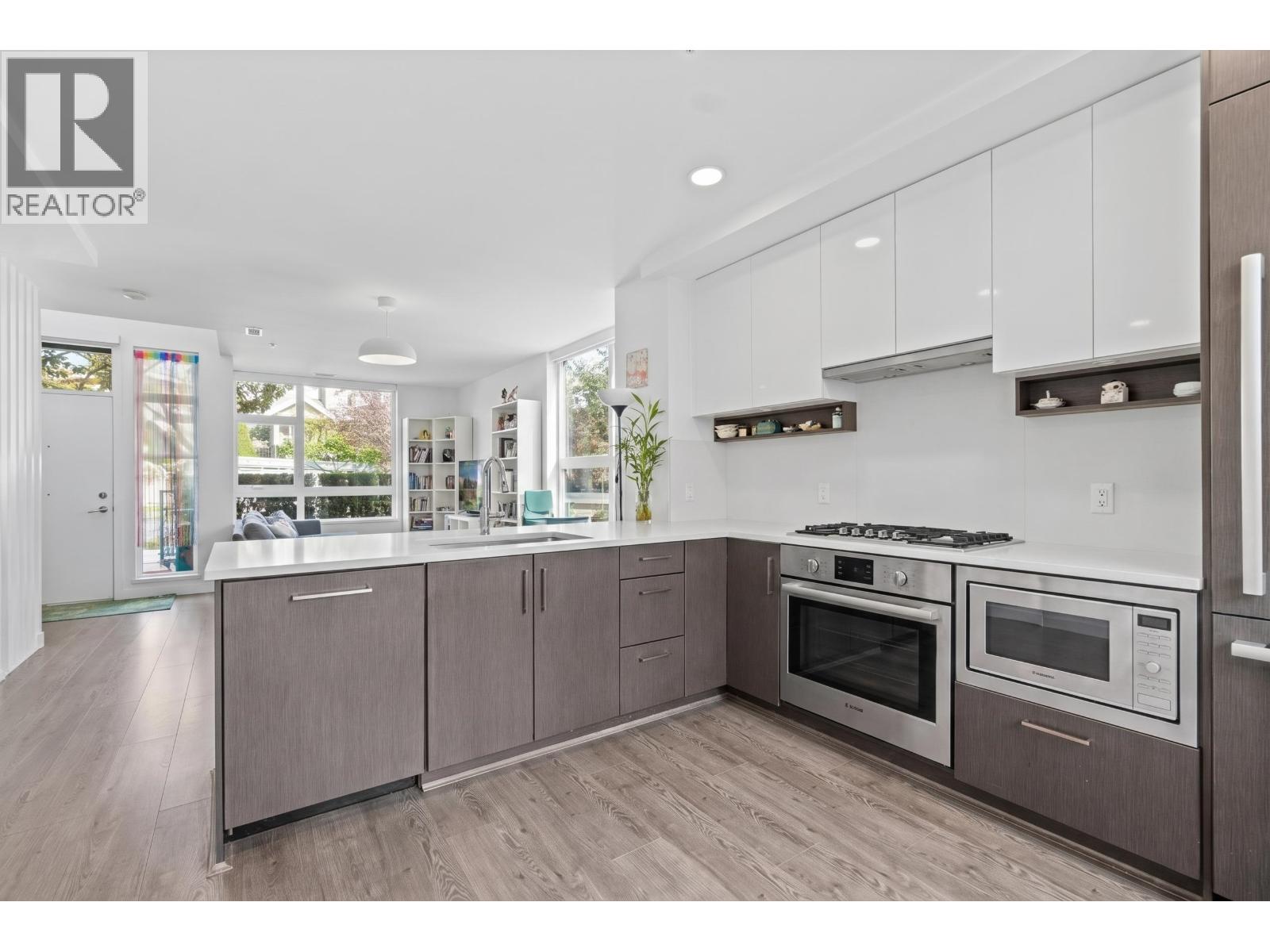 190 W 63RD AVENUE, Vancouver, British Columbia