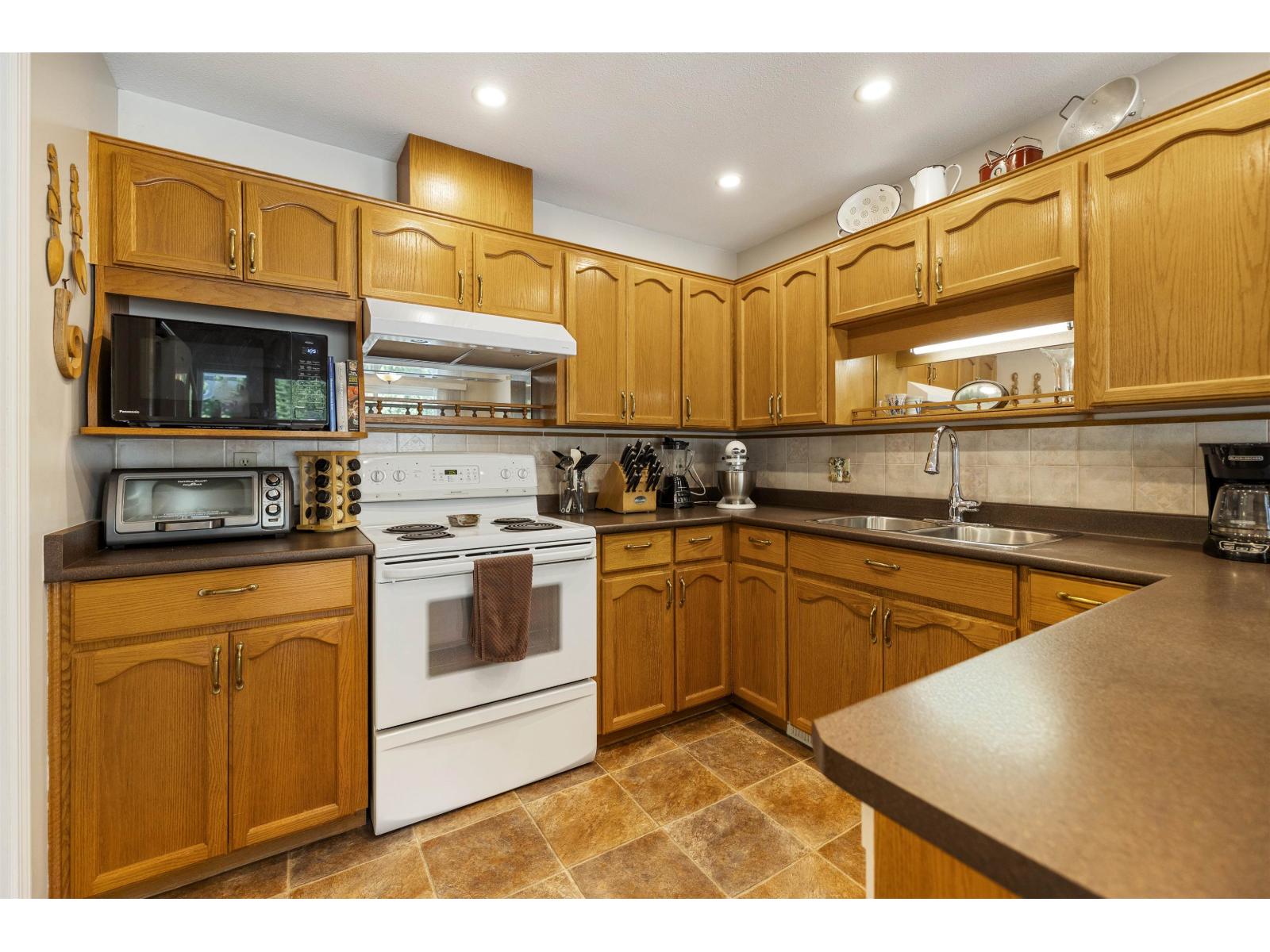 24 2988 Horn Street, Abbotsford, British Columbia  V2S 3C1 - Photo 6 - R3139838
