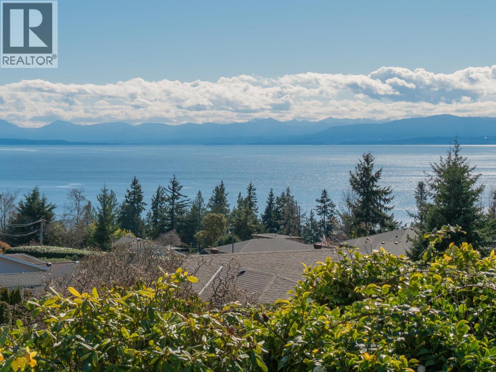 5160 Ridgeview Drive, Sechelt, British Columbia  V7Z 0B8 - Photo 3 - R3140110