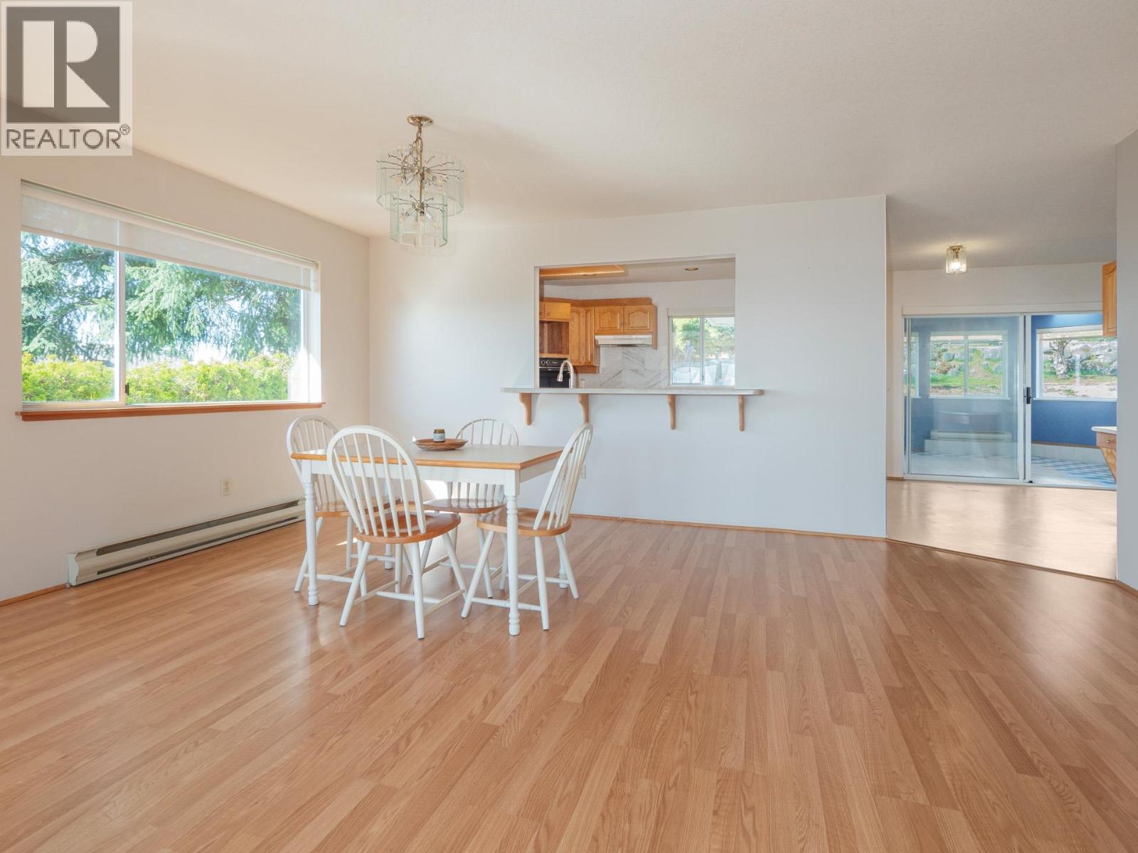 5160 Ridgeview Drive, Sechelt, British Columbia  V7Z 0B8 - Photo 7 - R3140110