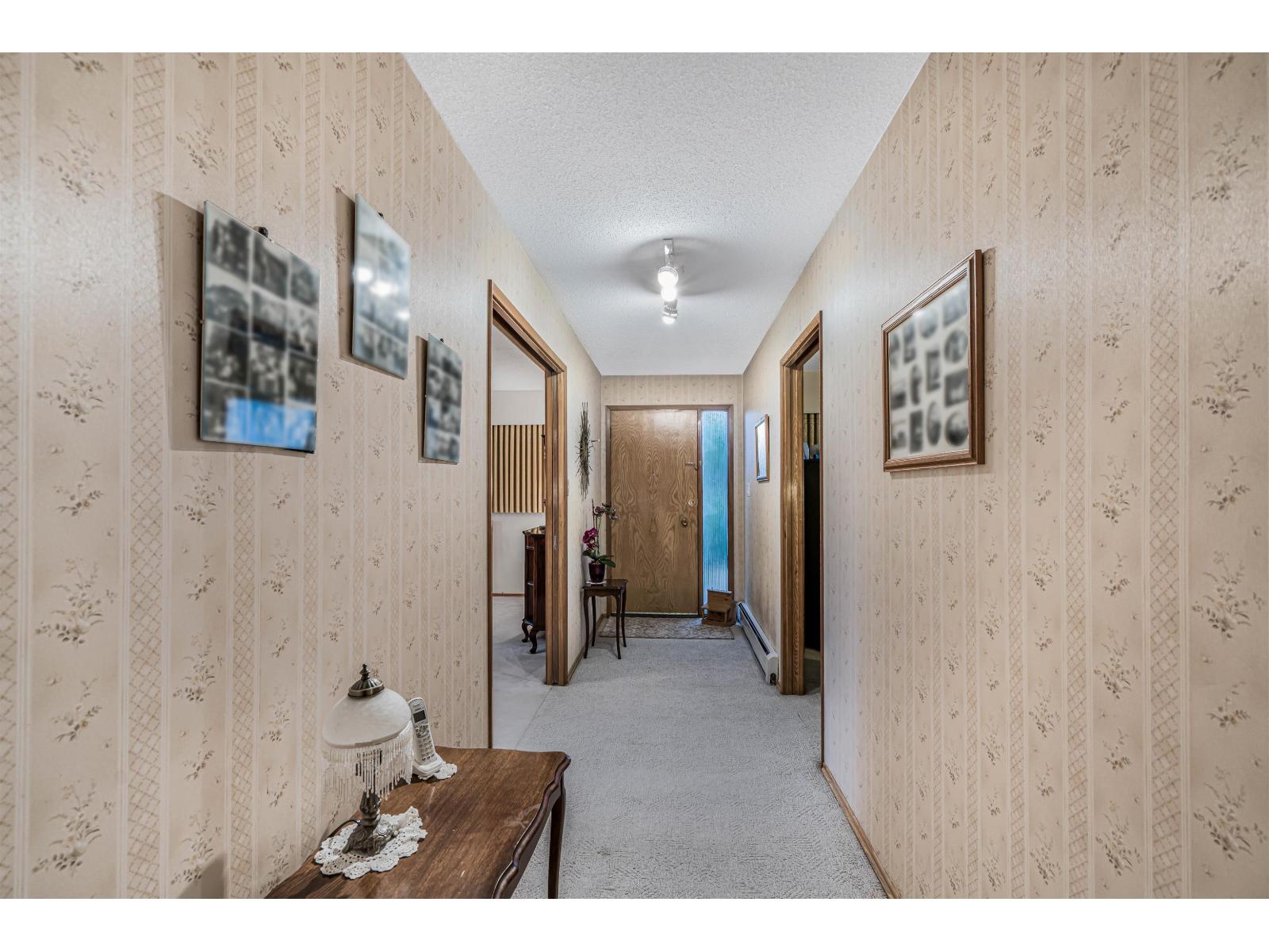 31908 Old Yale Road, Abbotsford, British Columbia  V2T 2C6 - Photo 4 - R3139694