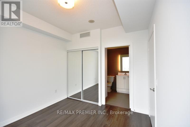 2302 - 55 Ann O'reilly Road, Toronto, Ontario  M2J 0E1 - Photo 7 - C13491302