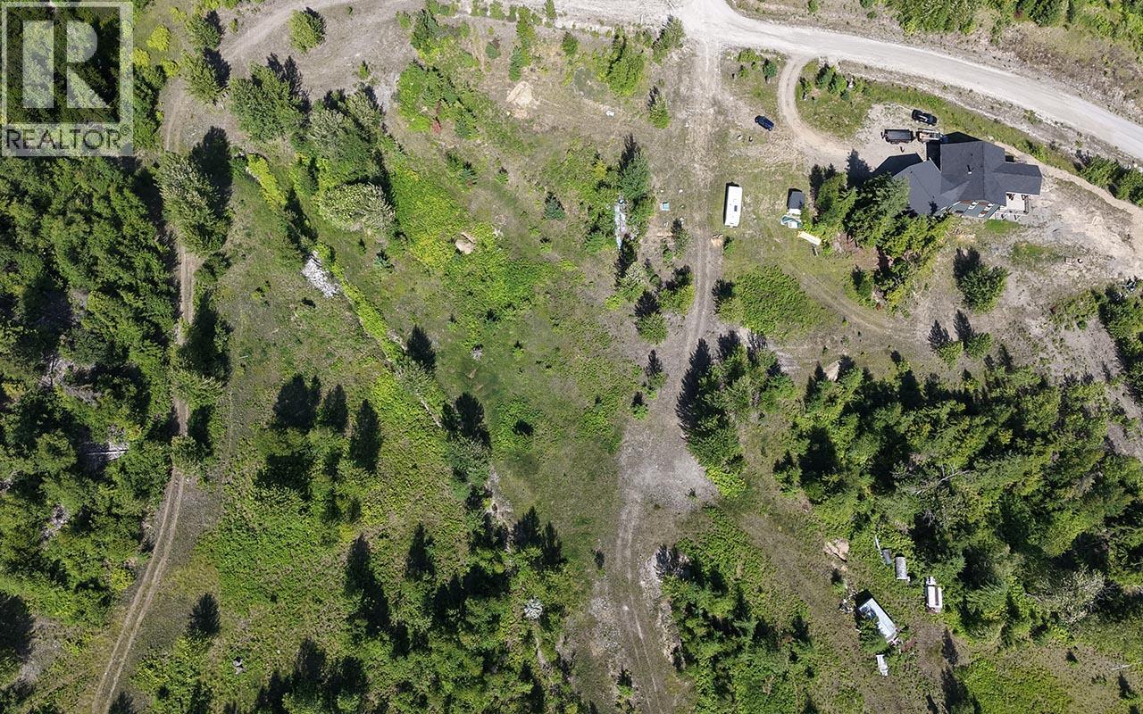 5360 6 Highway, Rosebery, British Columbia  V0G 1S1 - Photo 27 - 10390213