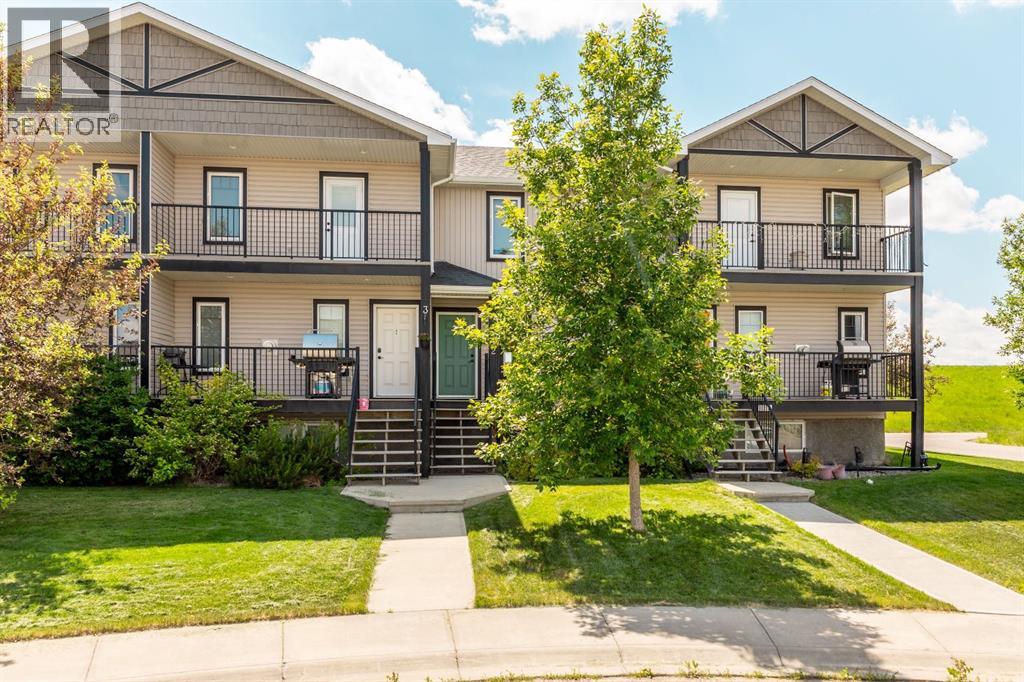 2, 3814 Sundance Close Close, Coalhurst, Alberta  T0L 0V0 - Photo 1 - A2324430