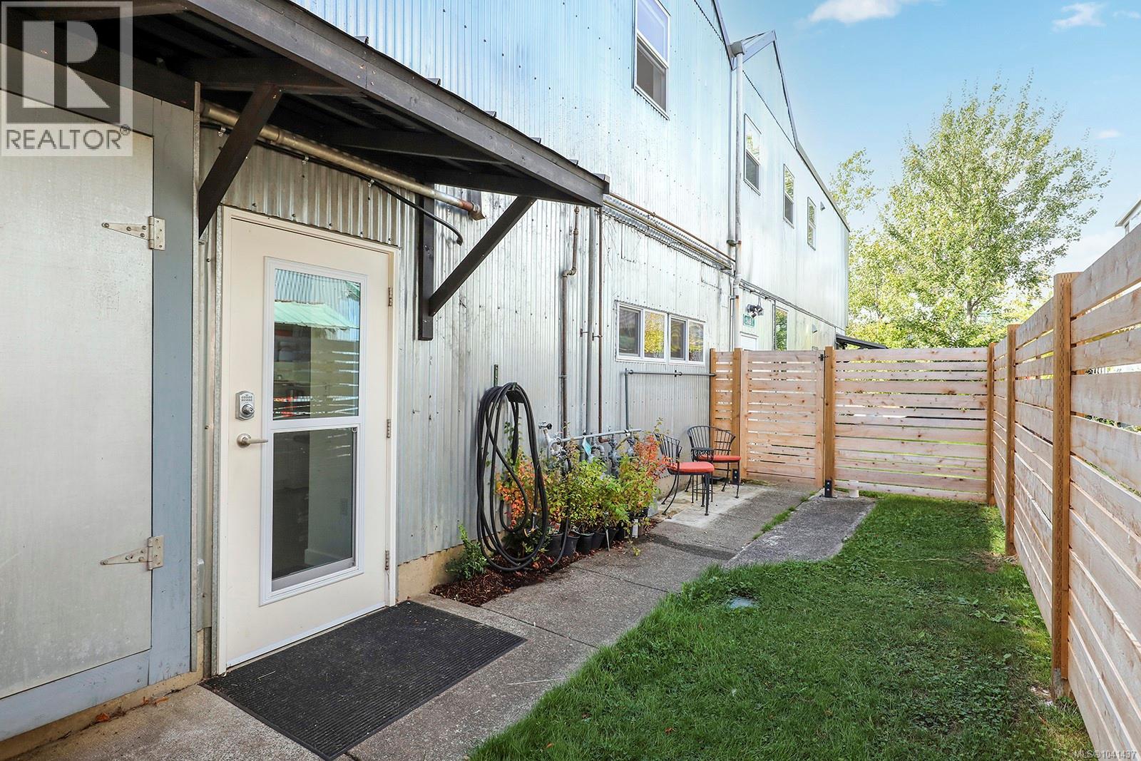 A/d & B/c 2449 Rosewall Cres, Courtenay, British Columbia  V9N 8R9 - Photo 35 - 1041437