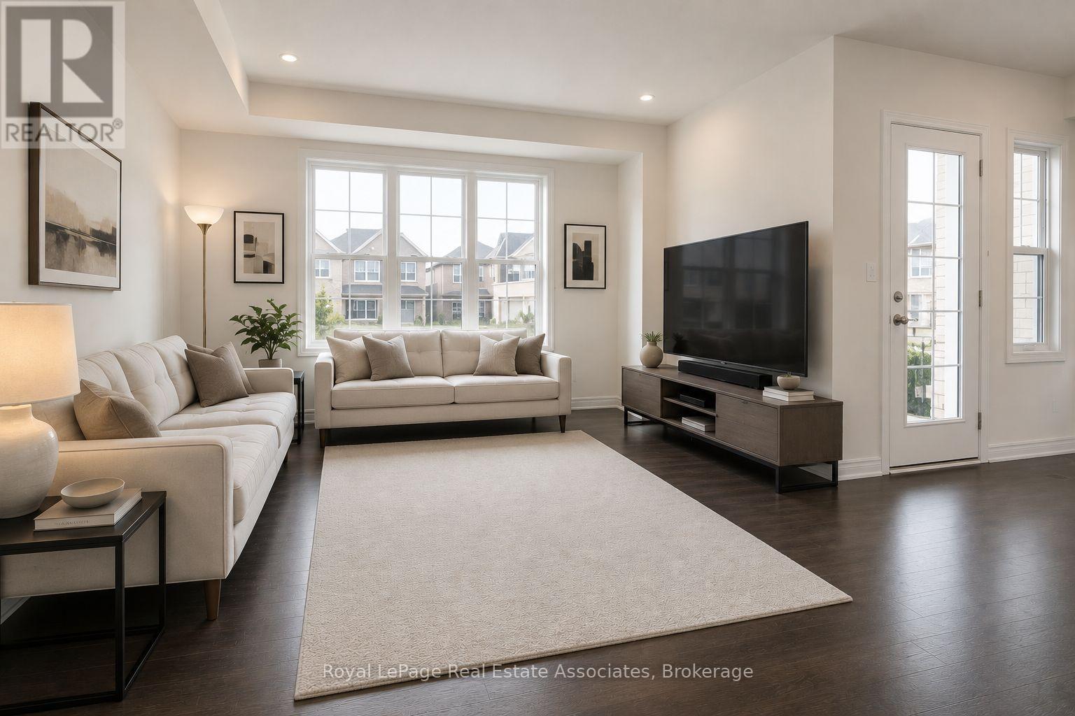 70 Locker Place, Milton, Ontario  L9E 1E8 - Photo 3 - W13491300