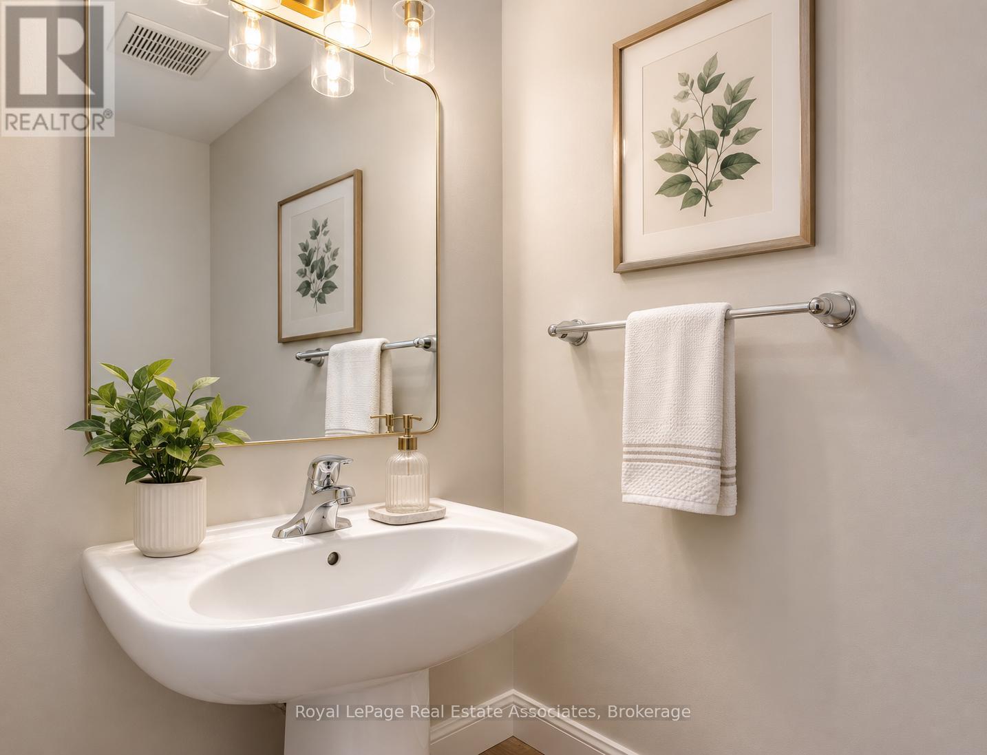 70 Locker Place, Milton, Ontario  L9E 1E8 - Photo 6 - W13491300