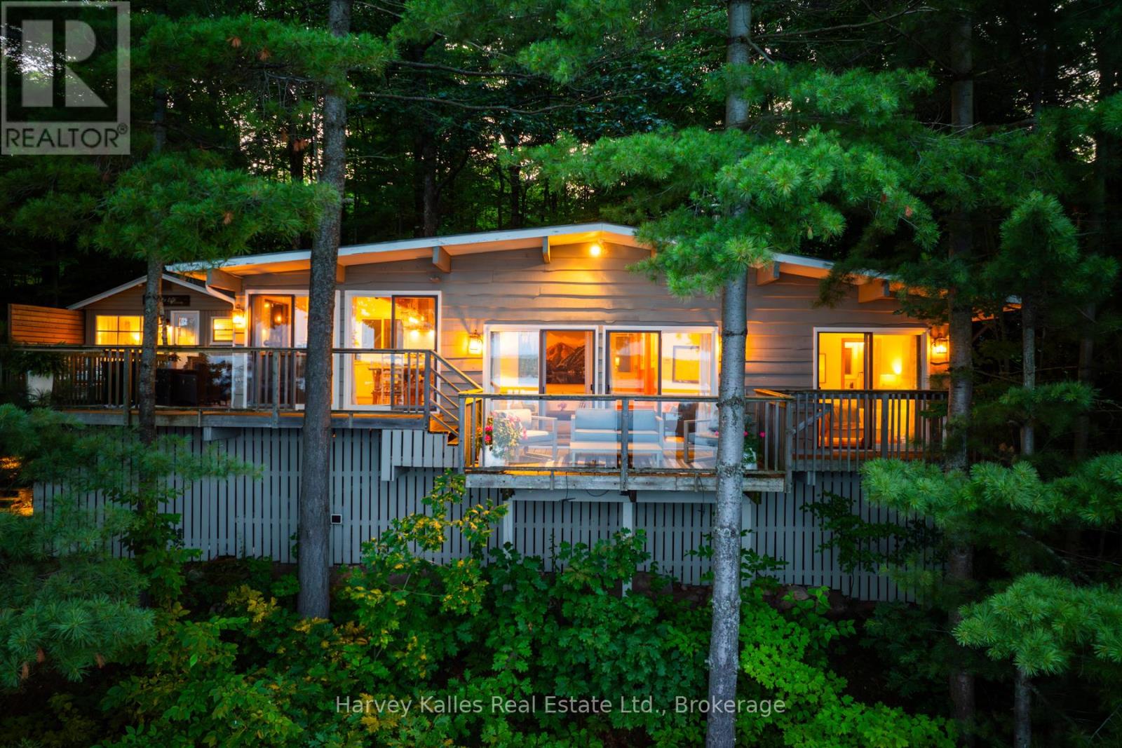 1043 Muskoka Crescent Road, Bracebridge, Ontario  P1L 1X2 - Photo 2 - X13459952